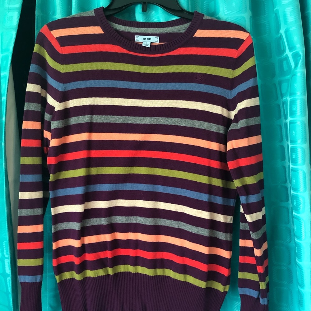 Izod sweater